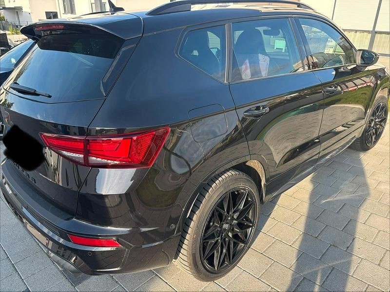 Second-hand Cupra Ateca 300 CP (220 kW) 2022 Negru SUV