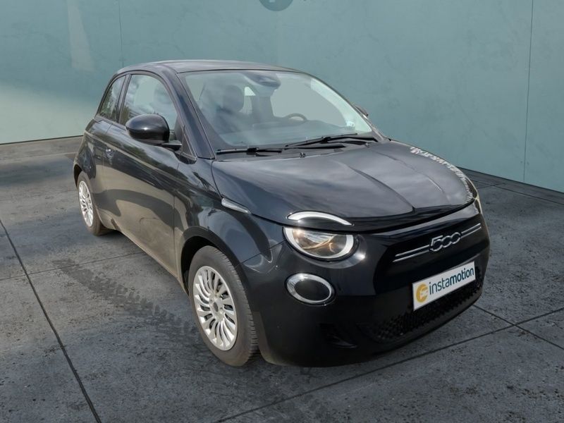Schwarz Gebraucht 2021 Fiat 500e Action Limousine | 11.490 € (Guter Preis) - Bild 1/4