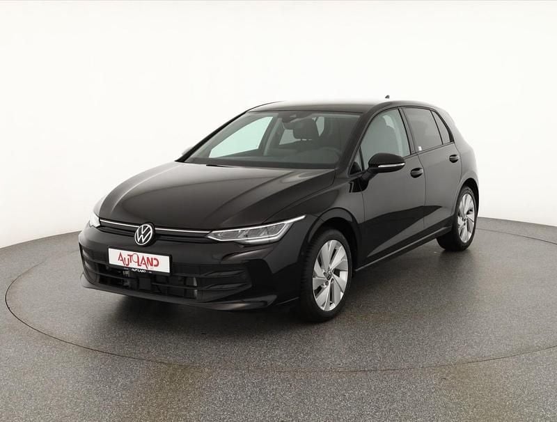Neu VW Golf VIII 150 PS (110 kW) 2025 Schwarz