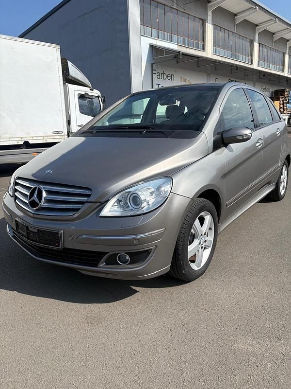 Gebraucht Mercedes B170 116 PS (85 kW) 2008 Grau Van / Kleinbus