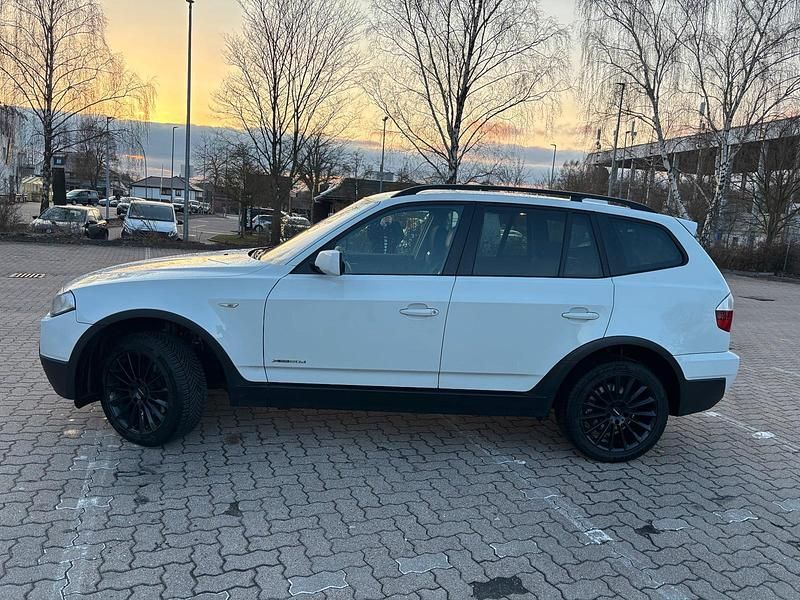 Gebraucht BMW X3 177 PS (130 kW) 2009 Weiß SUV