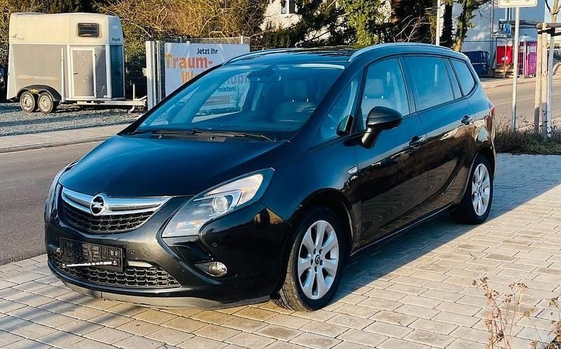 Gebraucht Opel Zafira Active 136 PS (100 kW) 2014 Schwarz Van / Kleinbus
