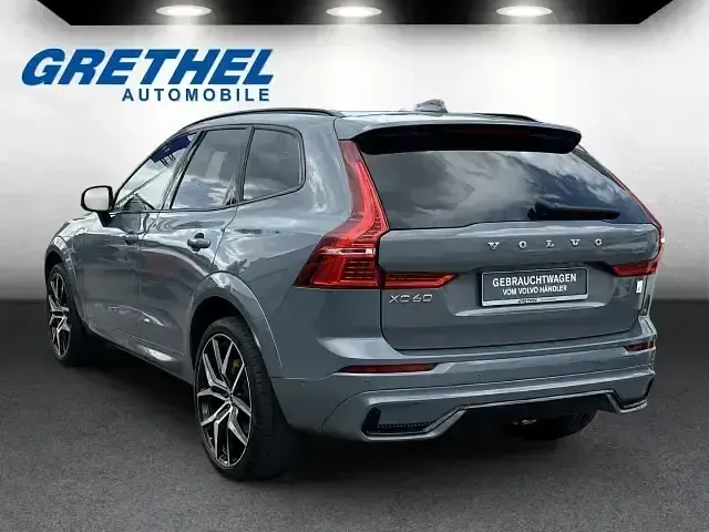 Gebraucht Volvo XC60 455 PS (334 kW) 2023 Grau SUV