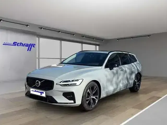 Occasion Volvo V60 Plus 197 ch (144 kW) 2025 Gris Break