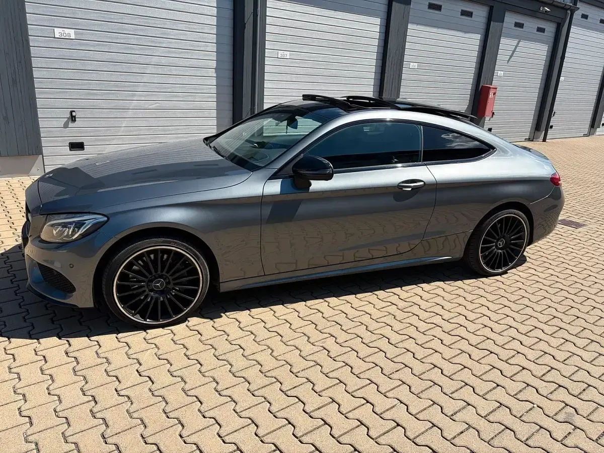 Gebraucht Mercedes C400 333 PS (244 kW) 2017 Coupé