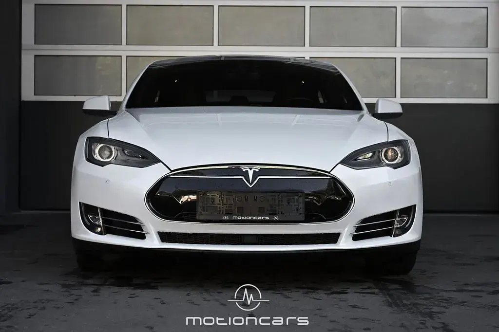 Gebraucht Tesla Model S 244 kW (332 PS) 2016 Weiß Kleinwagen