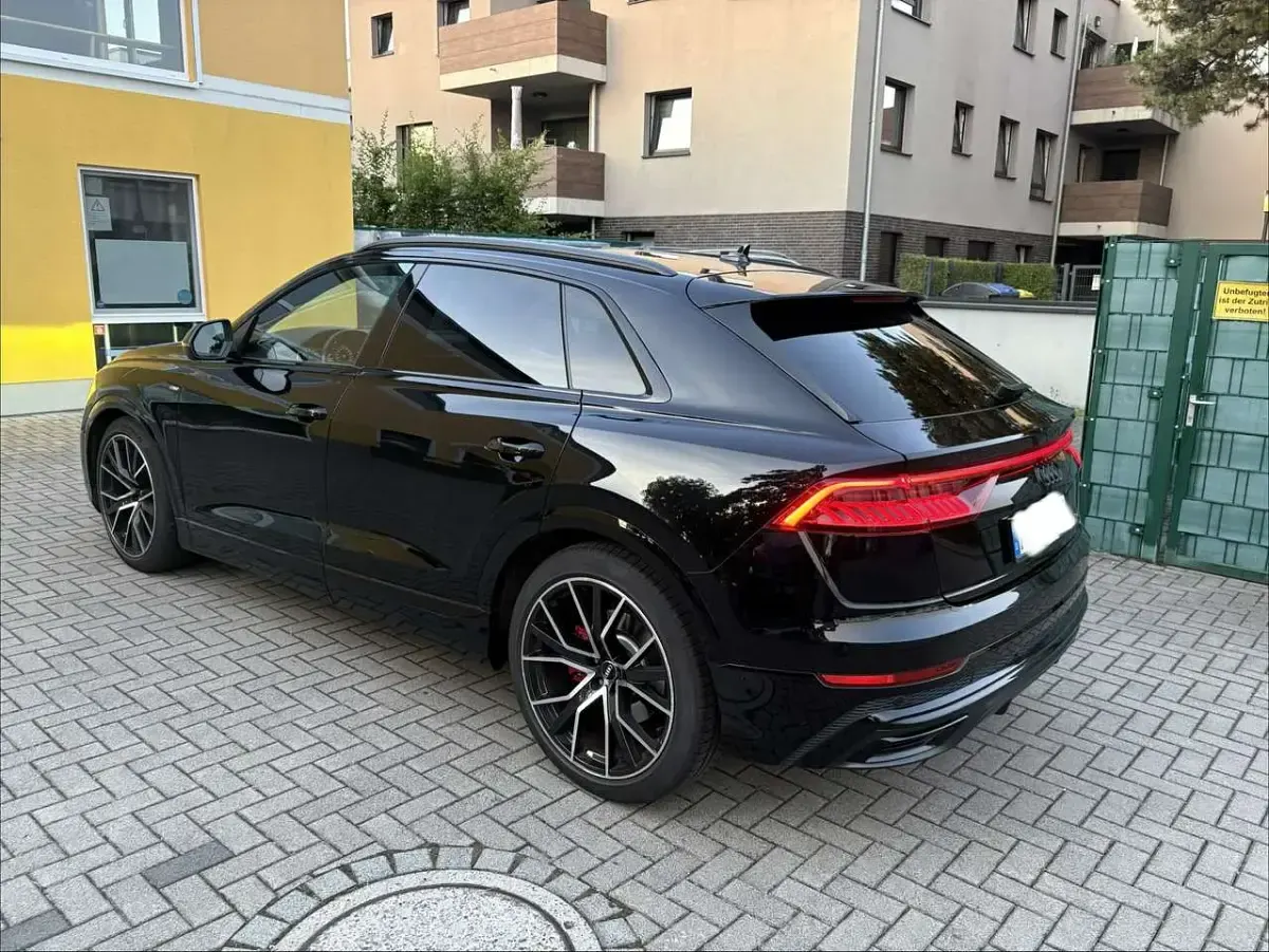 Gebraucht Audi Q8 S-Line 340 PS (250 kW) 2020 Schwarz SUV