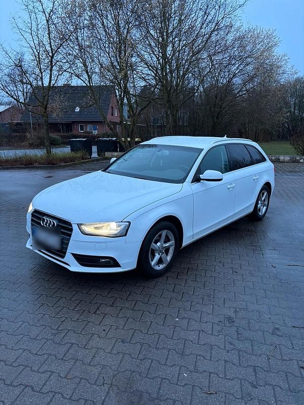 Gebraucht Audi A4 Ambiente 150 PS (110 kW) 2013 Weiß Kombi