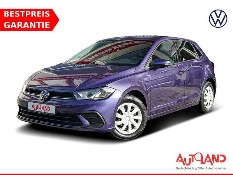 Vibrant violet metallic (metallic) Gebraucht 2022 VW Polo Life Kleinwagen | 19.950 € (Etwas zu teuer) - Bild 1/4
