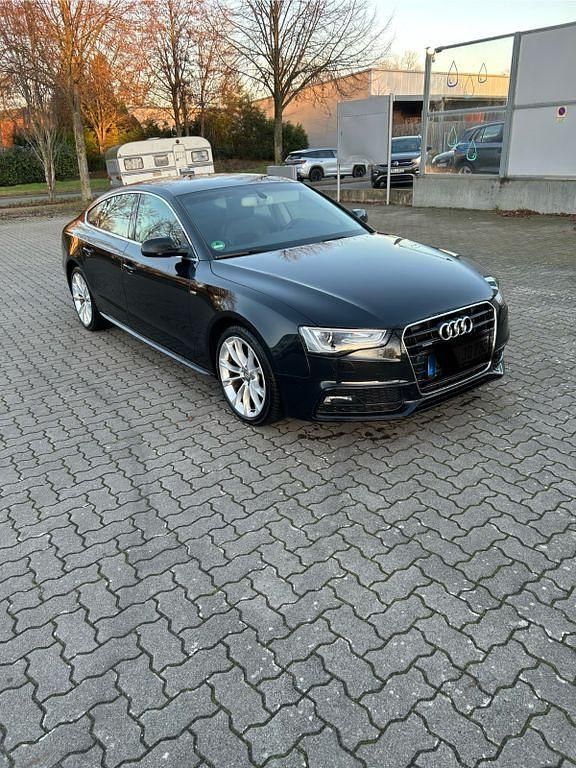 Schwarz Gebraucht 2015 Audi A5 Sportback S-Line Kleinwagen | 15.500 € (Fairer Preis) - Bild 1/4