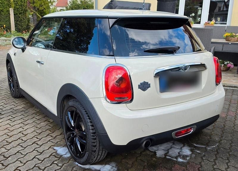 Second-hand Mini ONE 102 CP (75 kW) 2015 Alb Hatchback