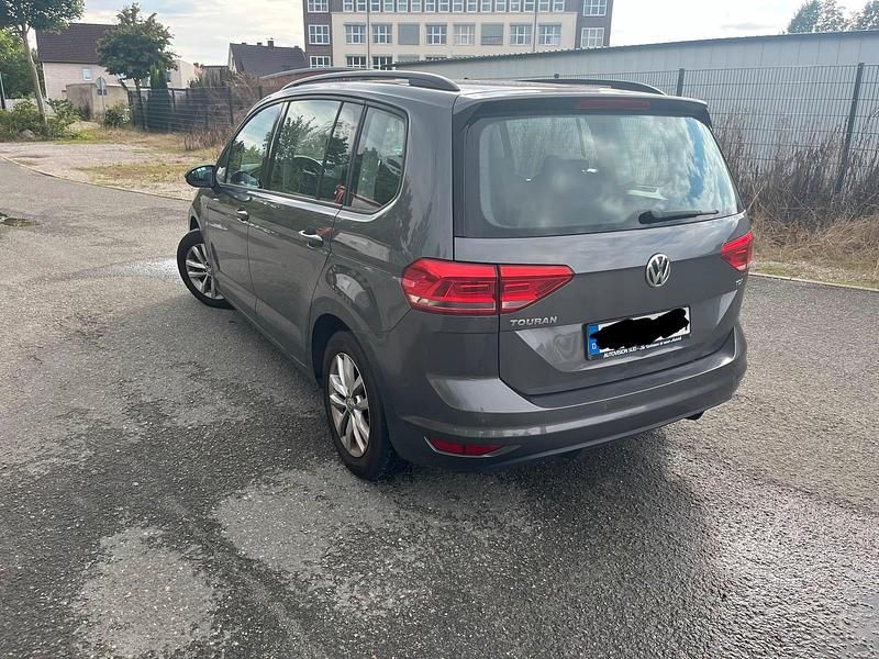 Gebraucht VW Touran 110 PS (80 kW) 2016 Grau Van / Kleinbus