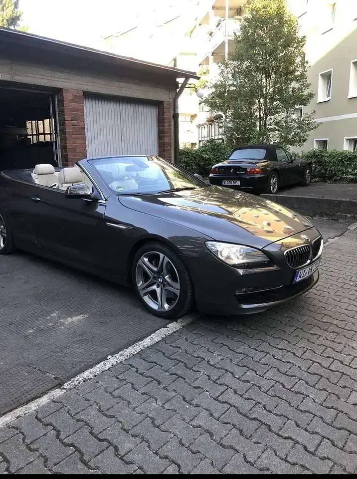 Gebraucht BMW 640 Cabriolet 313 PS (230 kW) 2012 Braun Cabrio