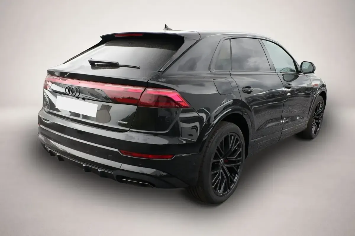 Neu Audi Q8 Design 286 PS (210 kW) 2026 Schwarz SUV
