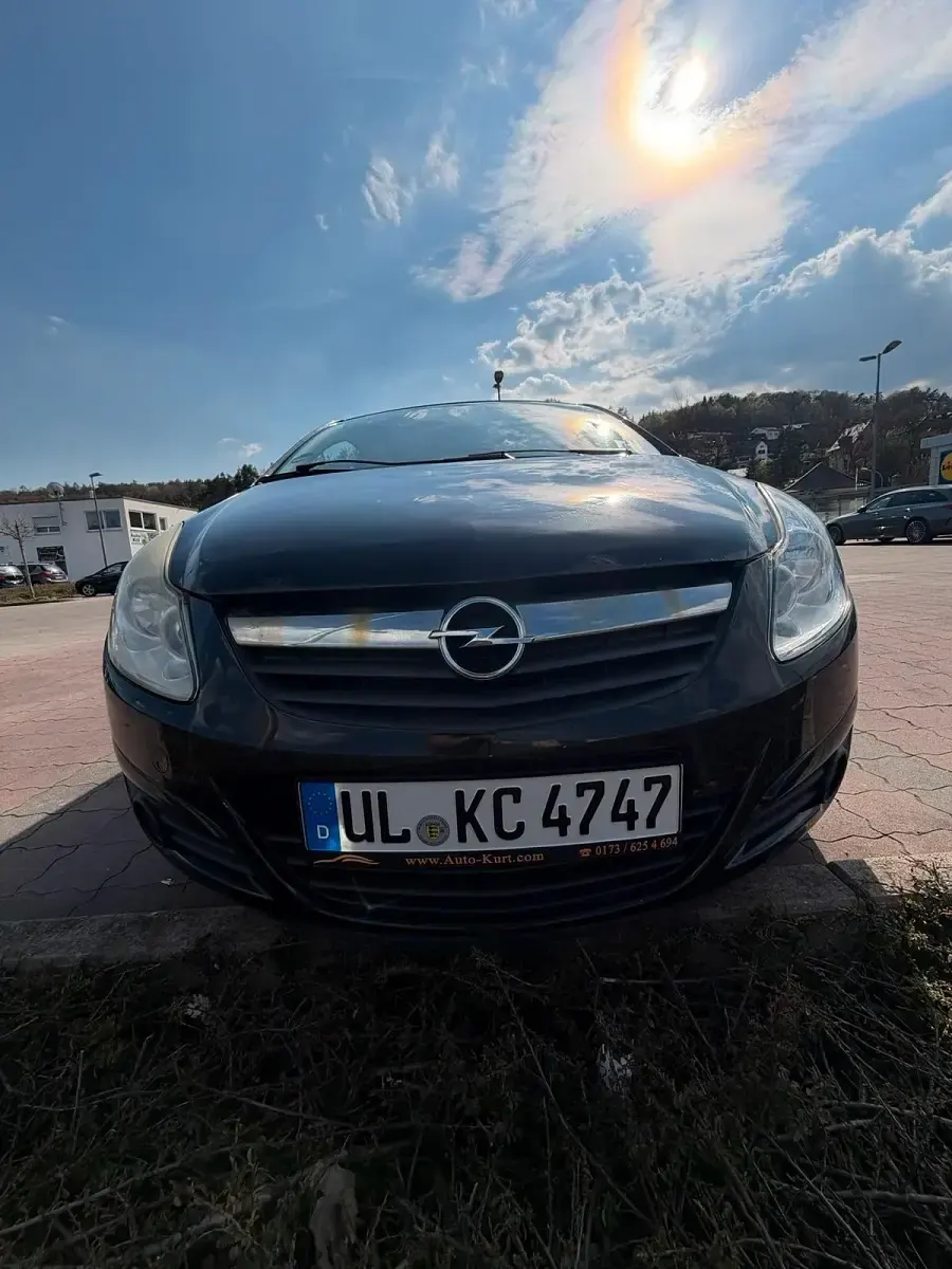 Gebraucht Opel Corsa 80 PS (58 kW) 2009 Schwarz Kleinwagen