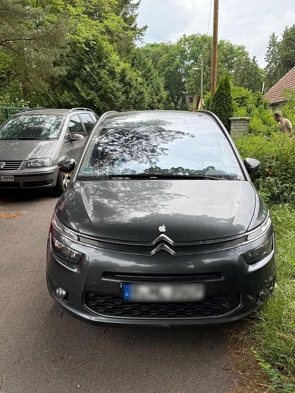 Grau Gebraucht 2015 Citroën C4 Picasso Van / Kleinbus | 4.950 € (Teuer) - Bild 1/4