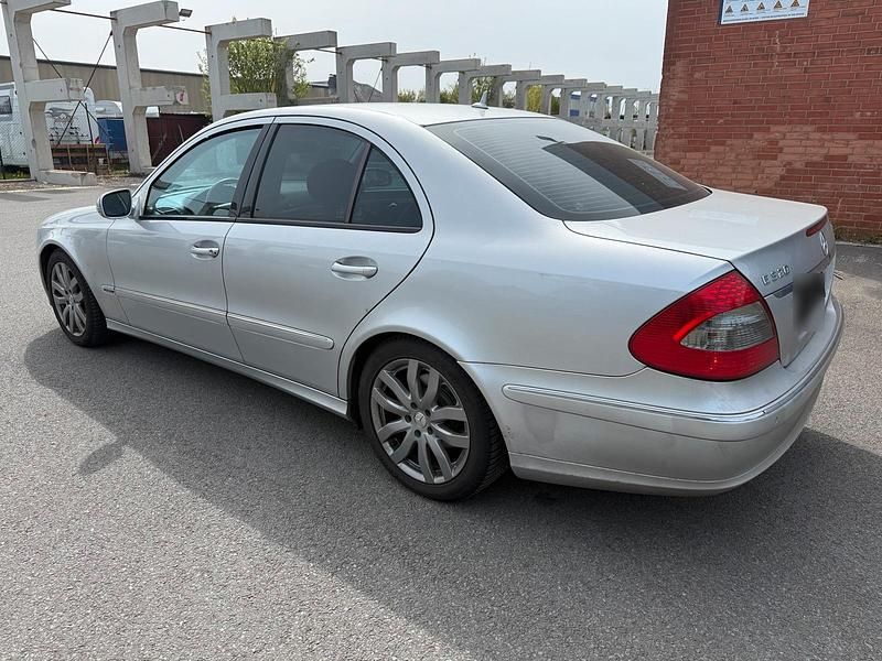 Gebraucht Mercedes E320 224 PS (164 kW) 2006 Limousine
