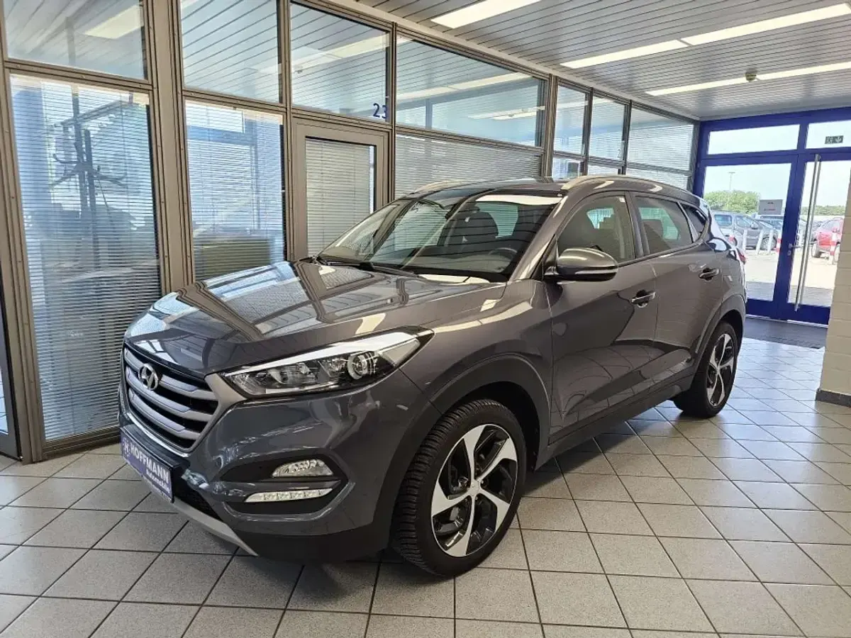 Gebraucht Hyundai Tucson 177 PS (130 kW) 2018 Grau SUV