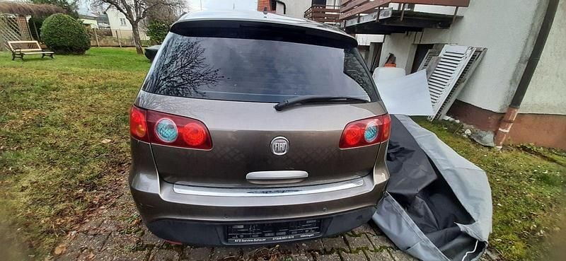 Gebraucht Fiat Croma Dynamic 150 PS (110 kW) 2008 Braun Kombi