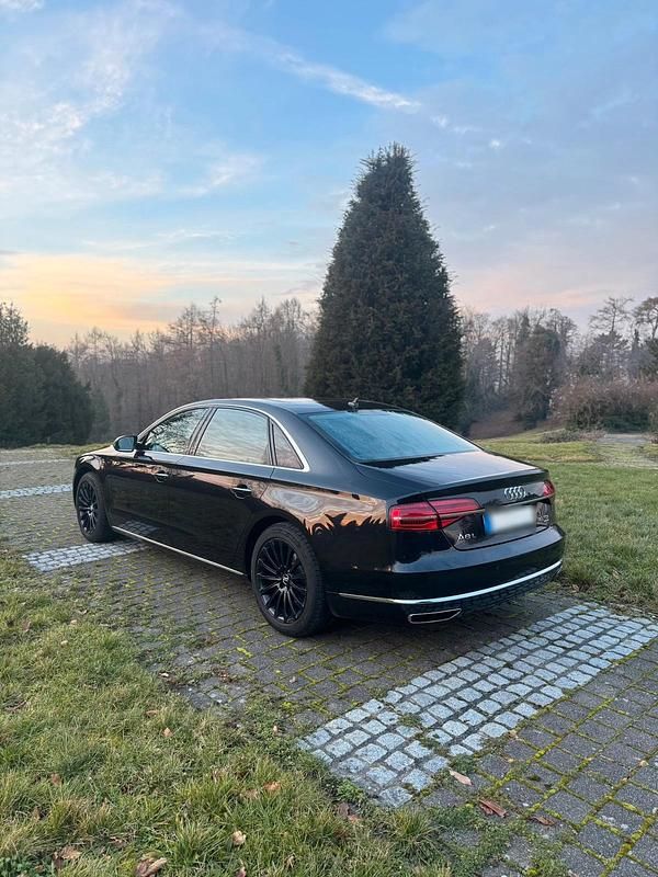 Gebraucht Audi A8L 262 PS (192 kW) 2015 Schwarz Limousine