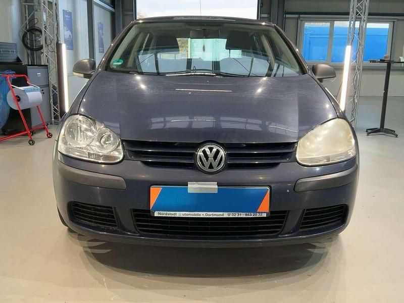 Gebraucht VW Golf V Trendline 80 PS (58 kW) 2007 Perlblau Kleinwagen
