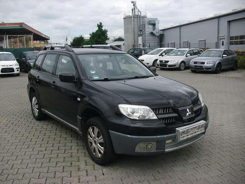 Gebraucht Mitsubishi Outlander 140 PS (102 kW) 2006 Schwarz SUV