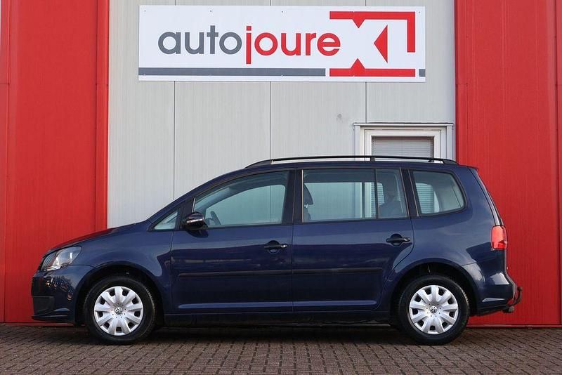 Gebraucht VW Touran Trendline 105 PS (77 kW) 2012 Blau Van / Kleinbus