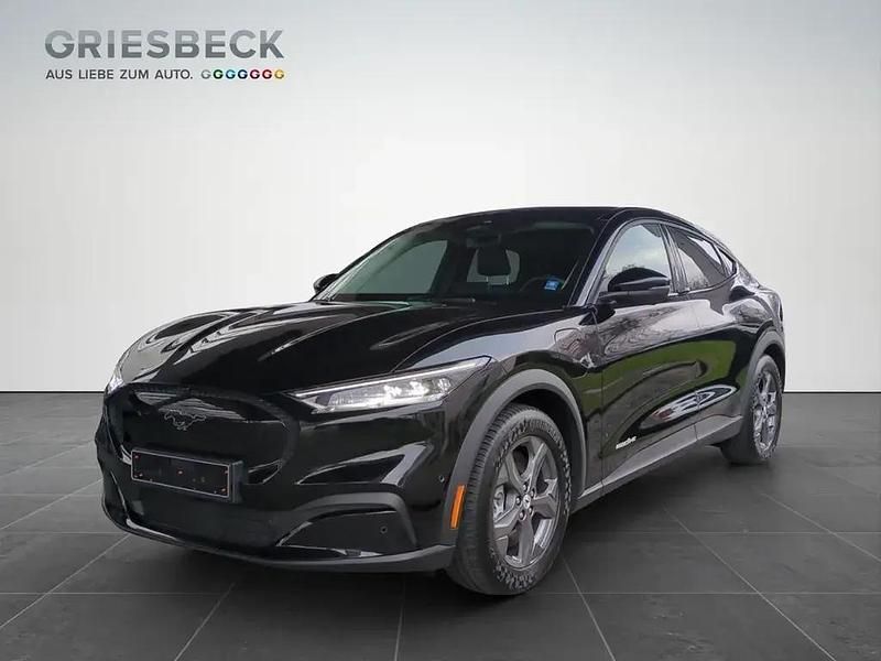 Absolute black Gebraucht 2022 Ford Mustang Mach-E Standard Range SUV | 29.420 € (Fairer Preis) - Bild 1/4