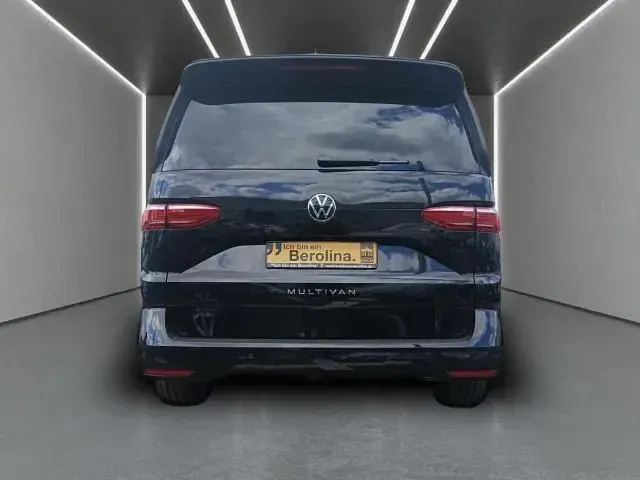 Gebraucht VW T7 Life 150 PS (110 kW) 2025 Schwarz Van