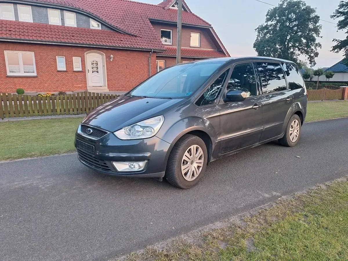 Gebraucht Ford Galaxy 145 PS (106 kW) 2008 Grau Van / Kleinbus