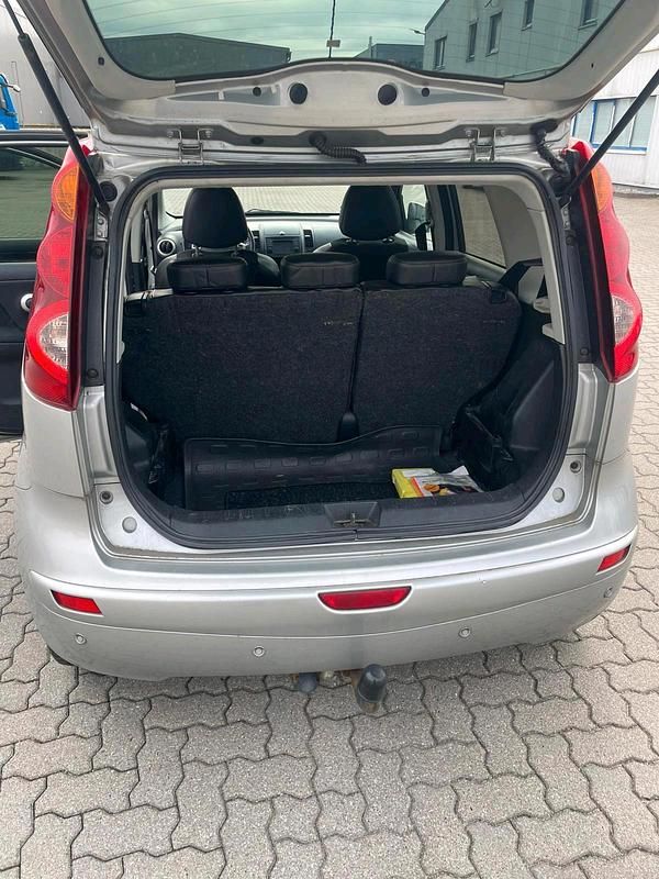 Gebraucht Nissan Note 70 PS (51 kW) 2009 Silber Kleinwagen