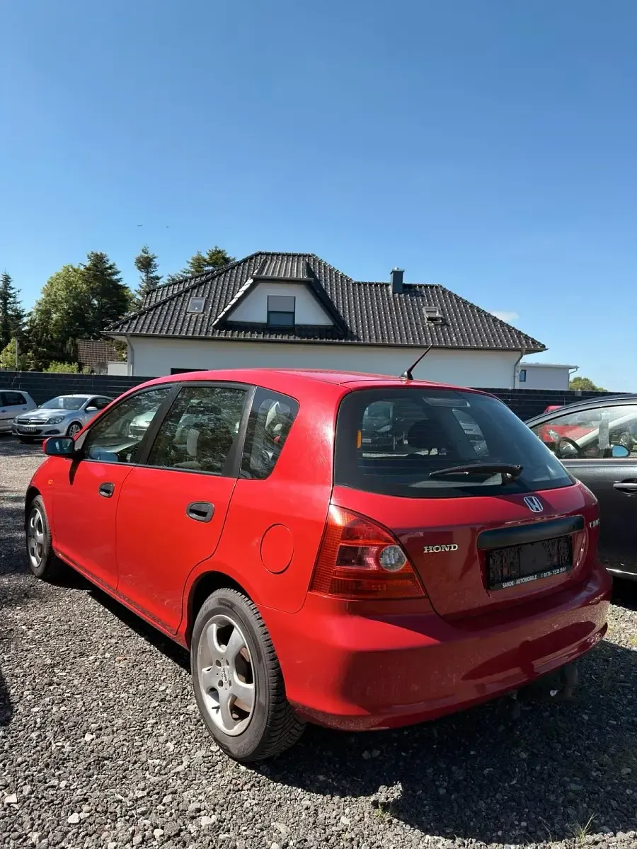 Gebraucht Honda Civic 110 PS (80 kW) 2001 Rot Limousine