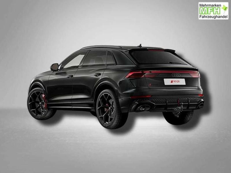Neu Audi RS Q8 Performance 640 PS (470 kW) 2025 Mythosschwarz metallic SUV
