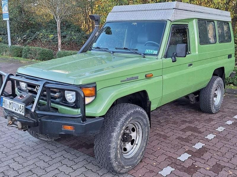 Gebraucht Toyota Land Cruiser 125 PS (91 kW) 2001 Grün SUV
