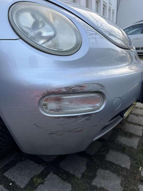 Gebraucht VW Beetle 102 PS (75 kW) 2000 Silber Kleinwagen