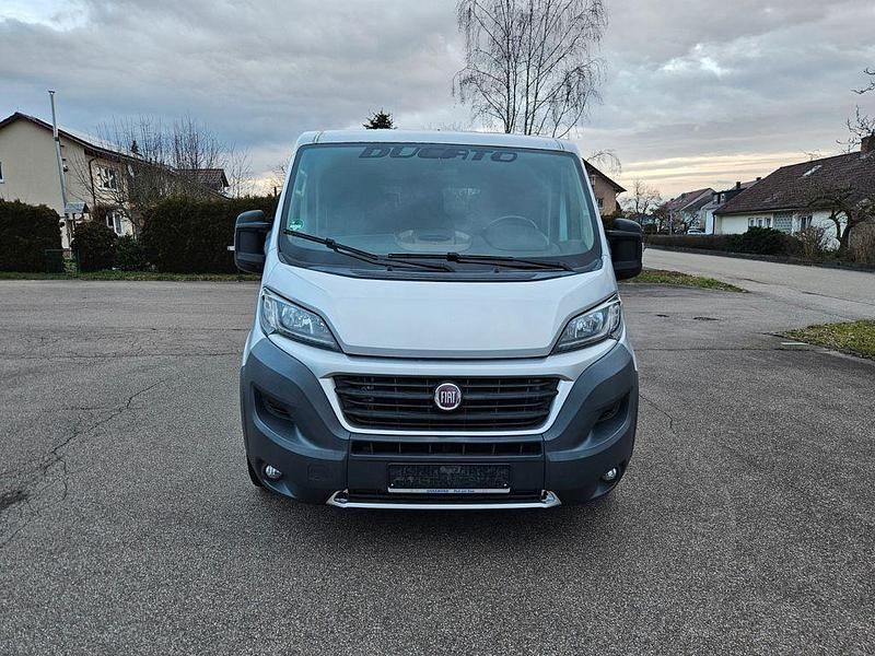 Gebraucht Fiat Ducato 148 PS (108 kW) 2014 Grau Van