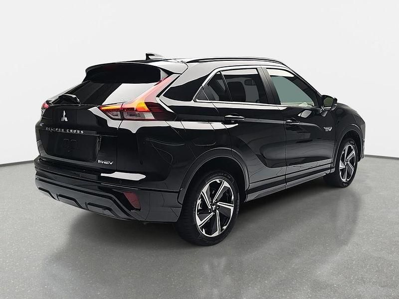 Gebraucht Mitsubishi Eclipse Cross Select 188 PS (138 kW) 2025 Schwarz SUV