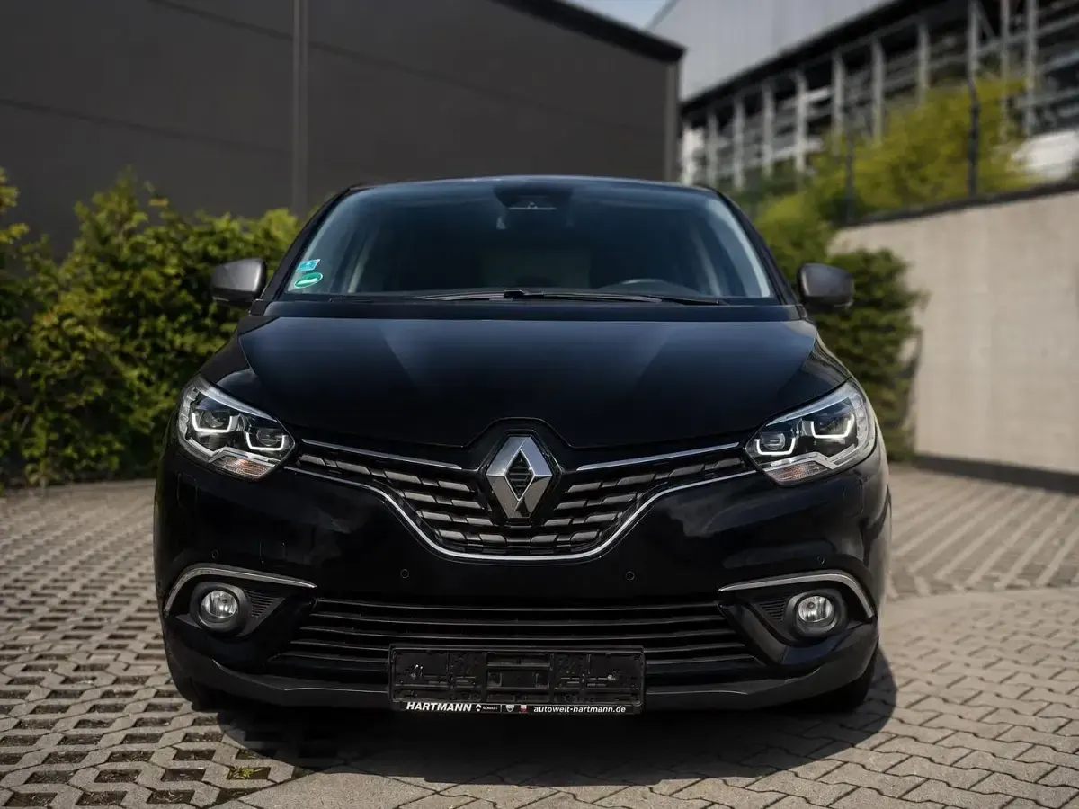 Gebraucht Renault Scénic IV Bose Edition 160 PS (117 kW) 2017 Schwarz Van / Kleinbus