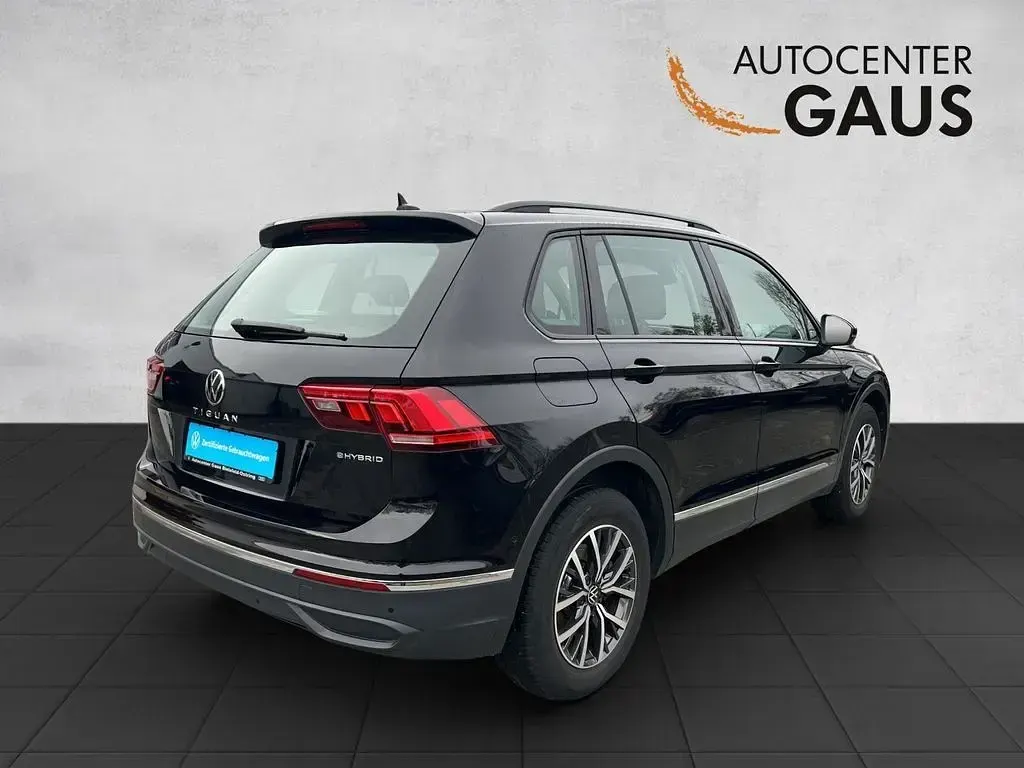Gebraucht VW Tiguan Life 245 PS (180 kW) 2022 Schwarz SUV