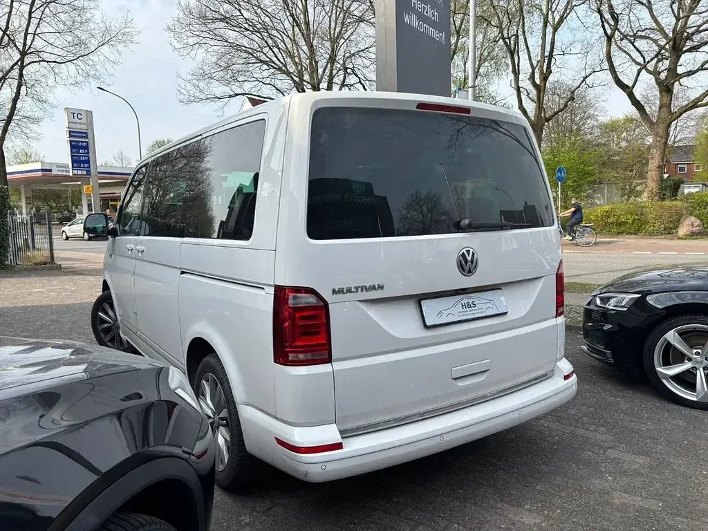 Używany VW Multivan Generation Six 199 KM (146 kW) 2019 Biały Minivan
