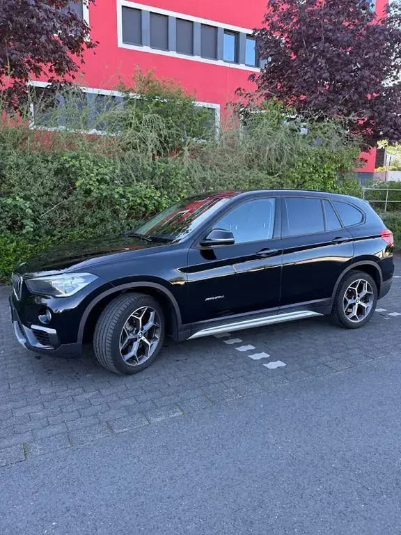 Gebraucht BMW X1 xLine 190 PS (139 kW) 2016 Schwarz SUV