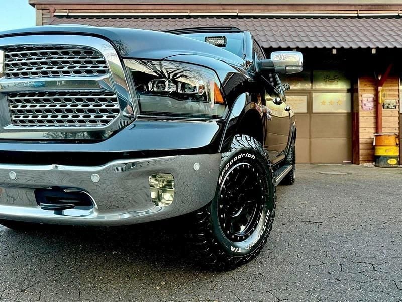 Second-hand Dodge Ram 407 CP (299 kW) 2018 Negru Pickup