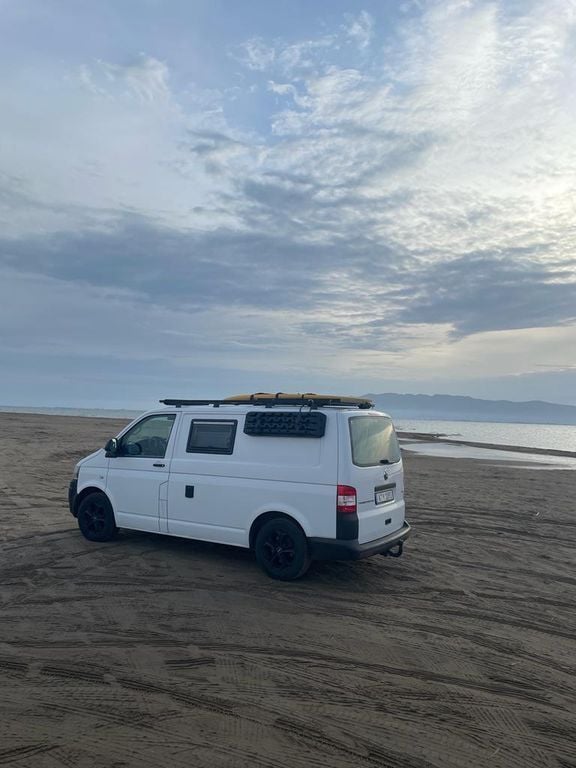 Weiß Gebraucht 2014 VW T5 Van | 21.000 € - Bild 1/4