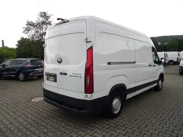 Gebraucht Maxus V90 148 PS (108 kW) 2023 Weiß Van