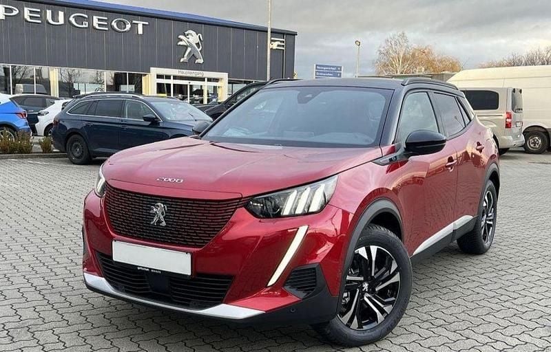 Gebraucht Peugeot e-2008 GTi 100 kW (136 PS) 2022 Rot SUV