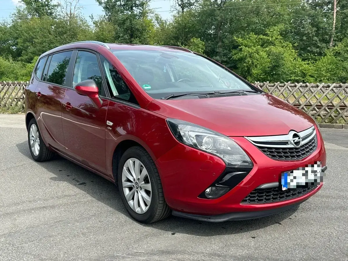 Gebraucht Opel Zafira Tourer Active 140 PS (102 kW) 2014 Rot Van / Kleinbus
