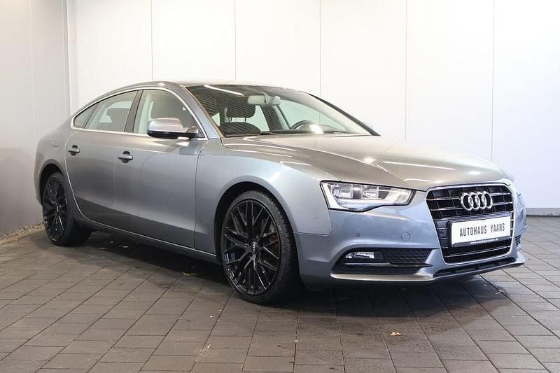 Gebraucht Audi A5 Sportback 190 PS (139 kW) 2015 Grau Kleinwagen