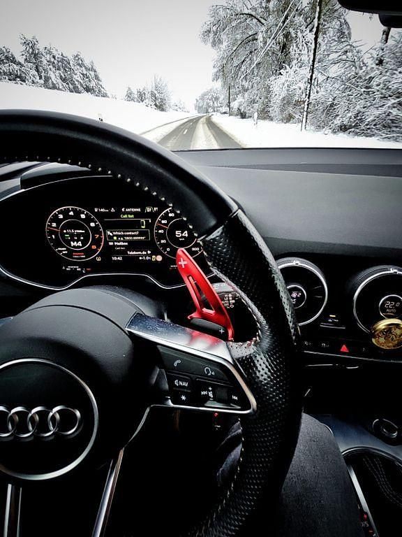Grau Gebraucht 2016 Audi TT Sport Coupé | 22.900 € (Fairer Preis) - Bild 1/4