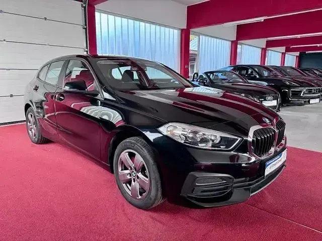 Gebraucht BMW 116 Advantage 116 PS (85 kW) 2019 Schwarz Kleinwagen