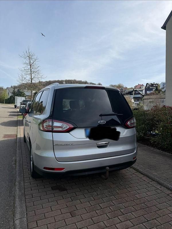 Gebraucht Ford Galaxy Titanium 179 PS (131 kW) 2017 Silber Van / Kleinbus